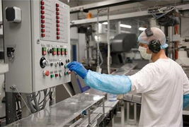 百年乳企荷蘭原罐 中國寶寶的首選，互聯網銷售的典范